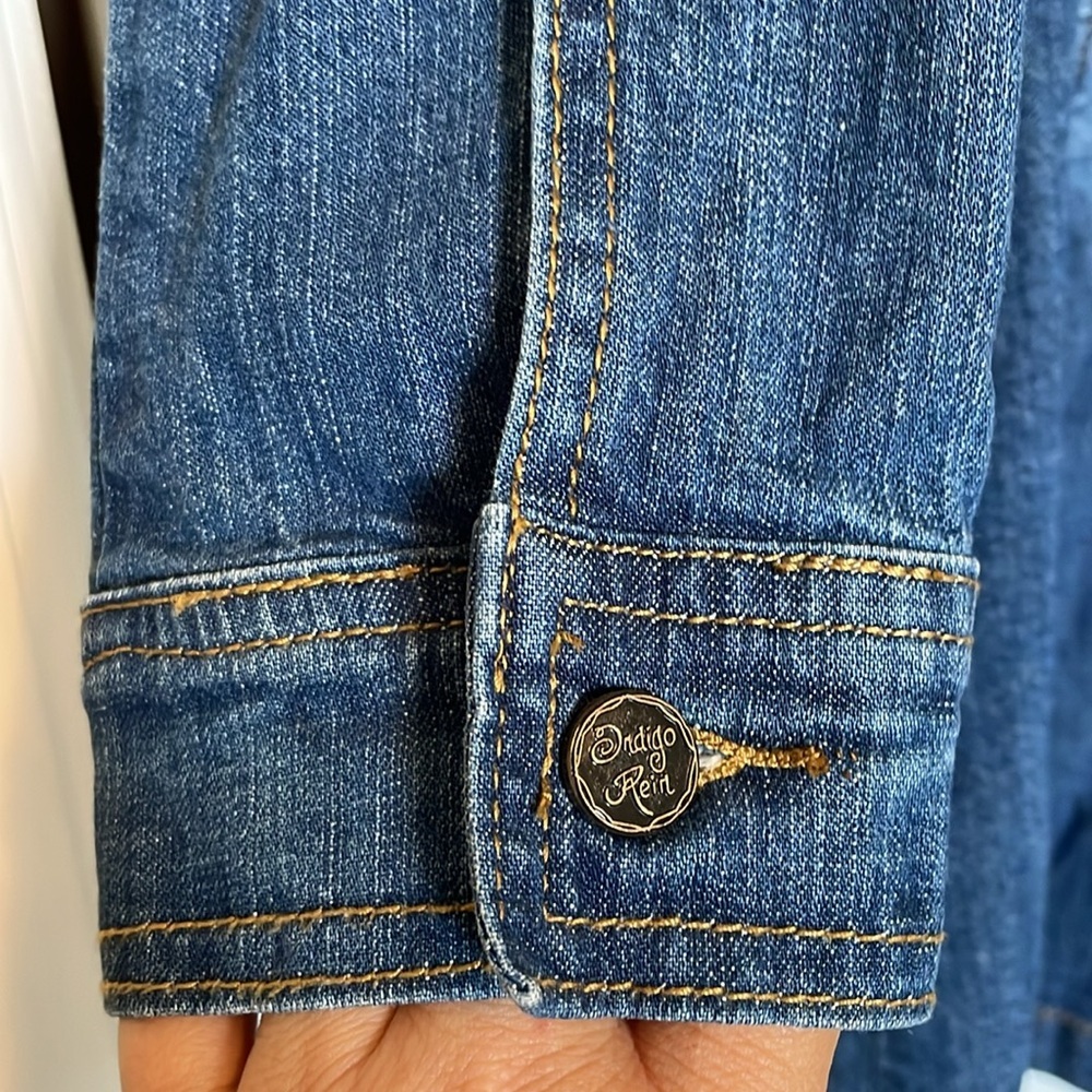 Indigo Rein S distressed denim midi dress/button front/collar/long sleeve/pocket - Picture 7 of 11